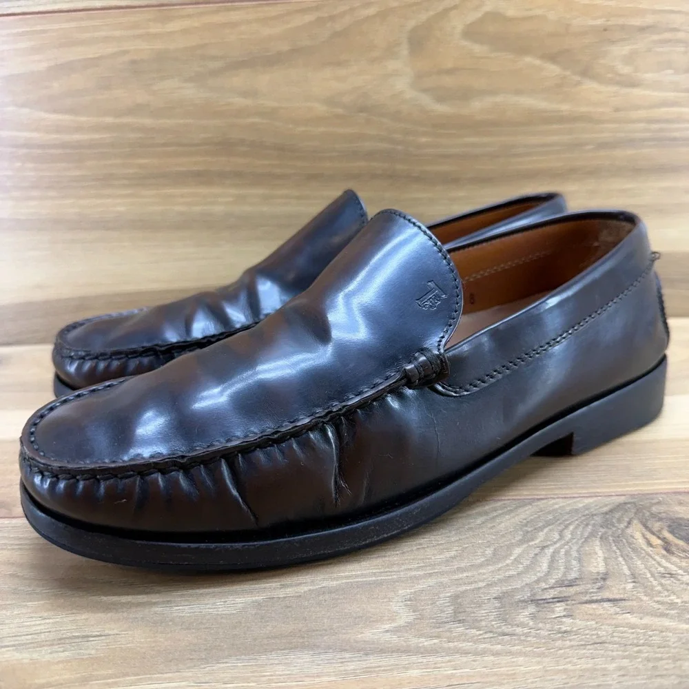 Tod's City Gommino Driving Penny Loafers Mens US‎ 8 Brown Modern Business Casual